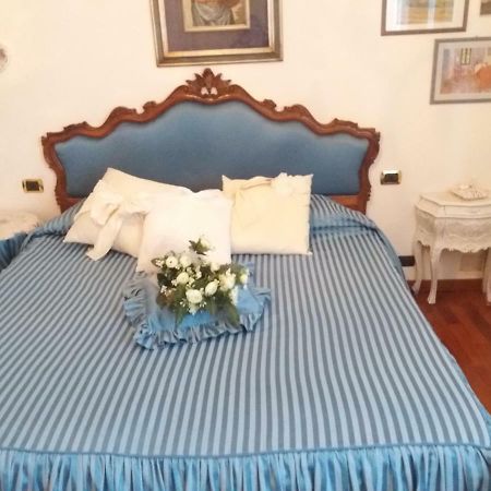 Raffinato Attico Vicino Al Mare Con Solarium Lido Di Camaiore Zewnętrze zdjęcie