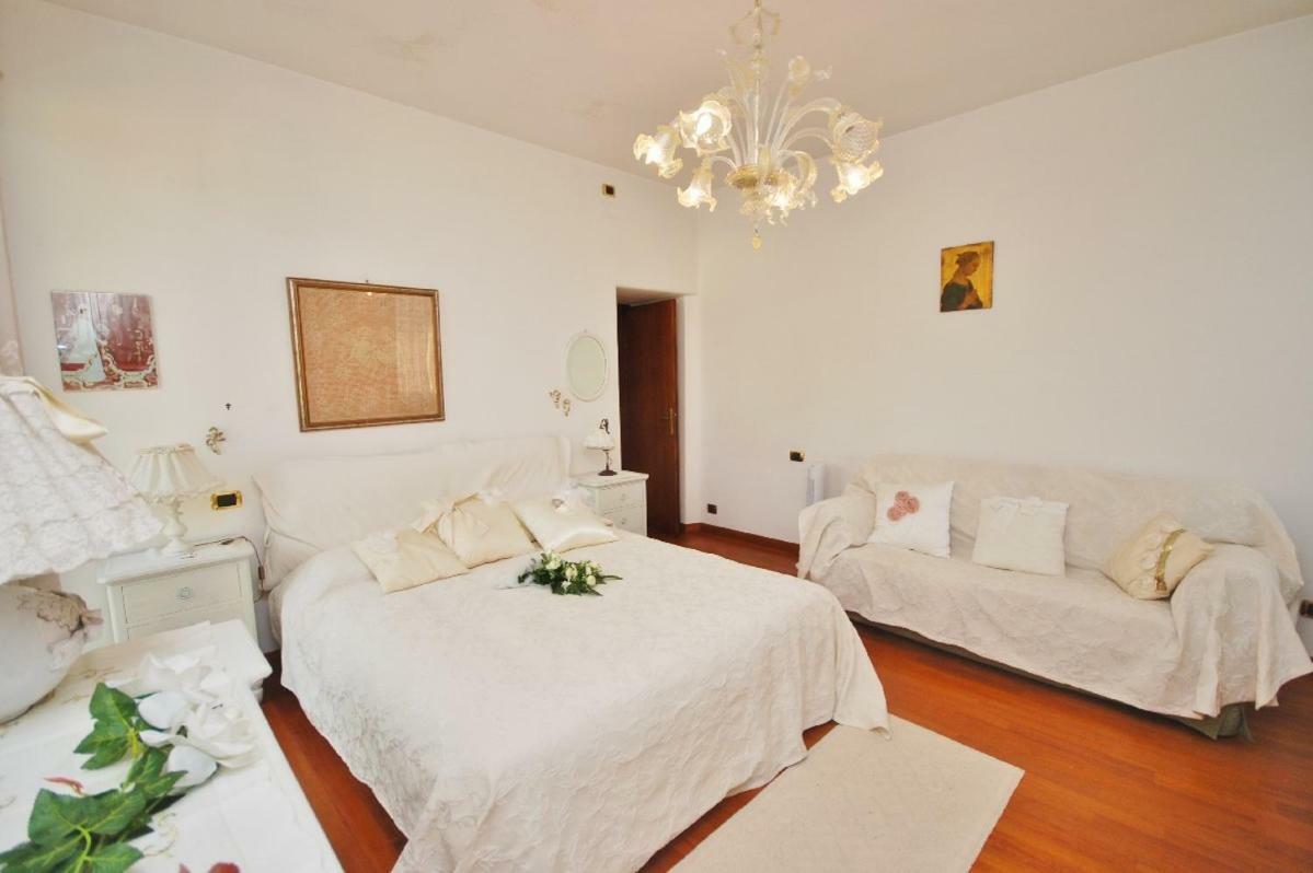 Raffinato Attico Vicino Al Mare Con Solarium Lido Di Camaiore Zewnętrze zdjęcie