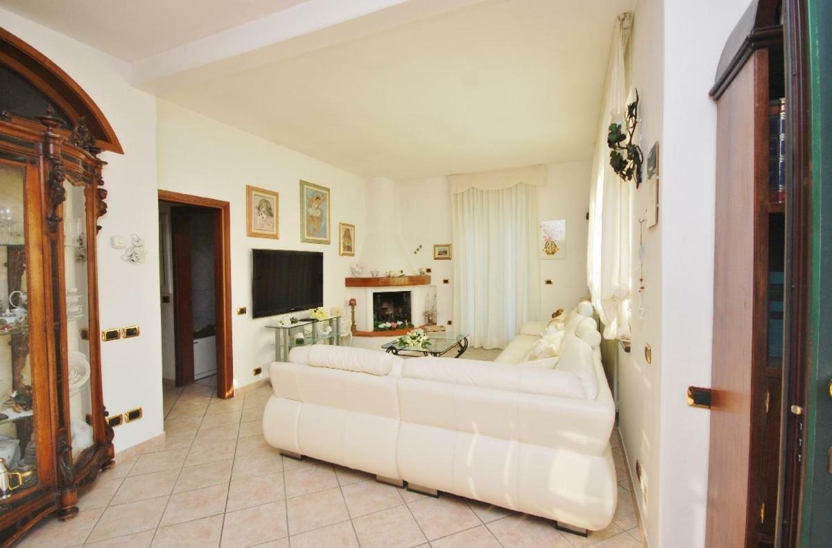 Raffinato Attico Vicino Al Mare Con Solarium Lido Di Camaiore Zewnętrze zdjęcie